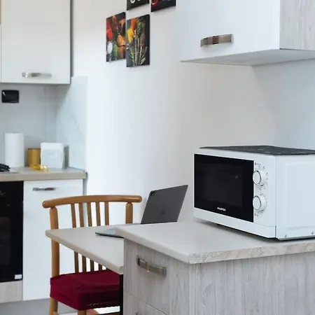 Bgy Airport 10min - Casa Moderna Con Ampio Balcone Lägenhet *