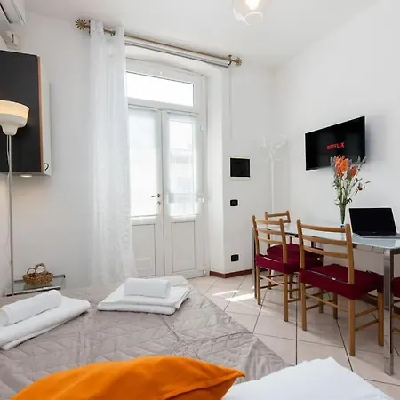 Bgy Airport 10min - Casa Moderna Con Ampio Balcone