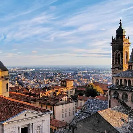 Lägenhet Bgy Airport 10min - Casa Moderna Con Ampio Balcone
