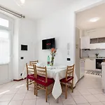 Bgy Airport 10min - Casa Moderna Con Ampio Balcone * Bergamo